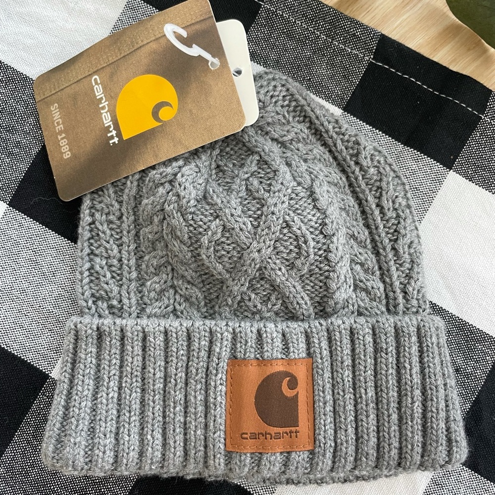 NWT Carhartt kids beanie